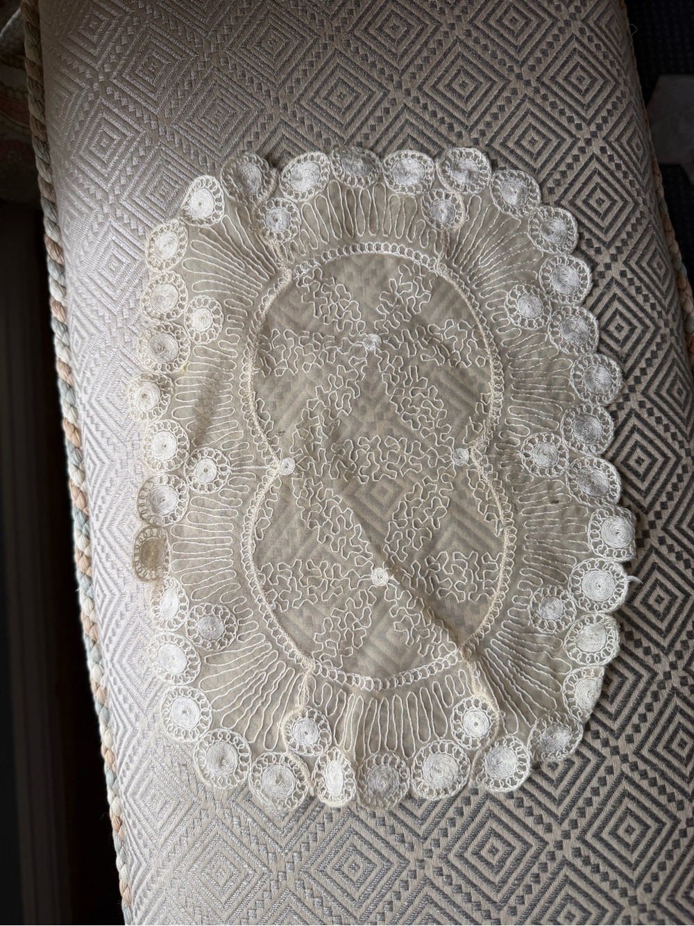 Handmade Intricate VTG Oval Lace Doily in Ivory